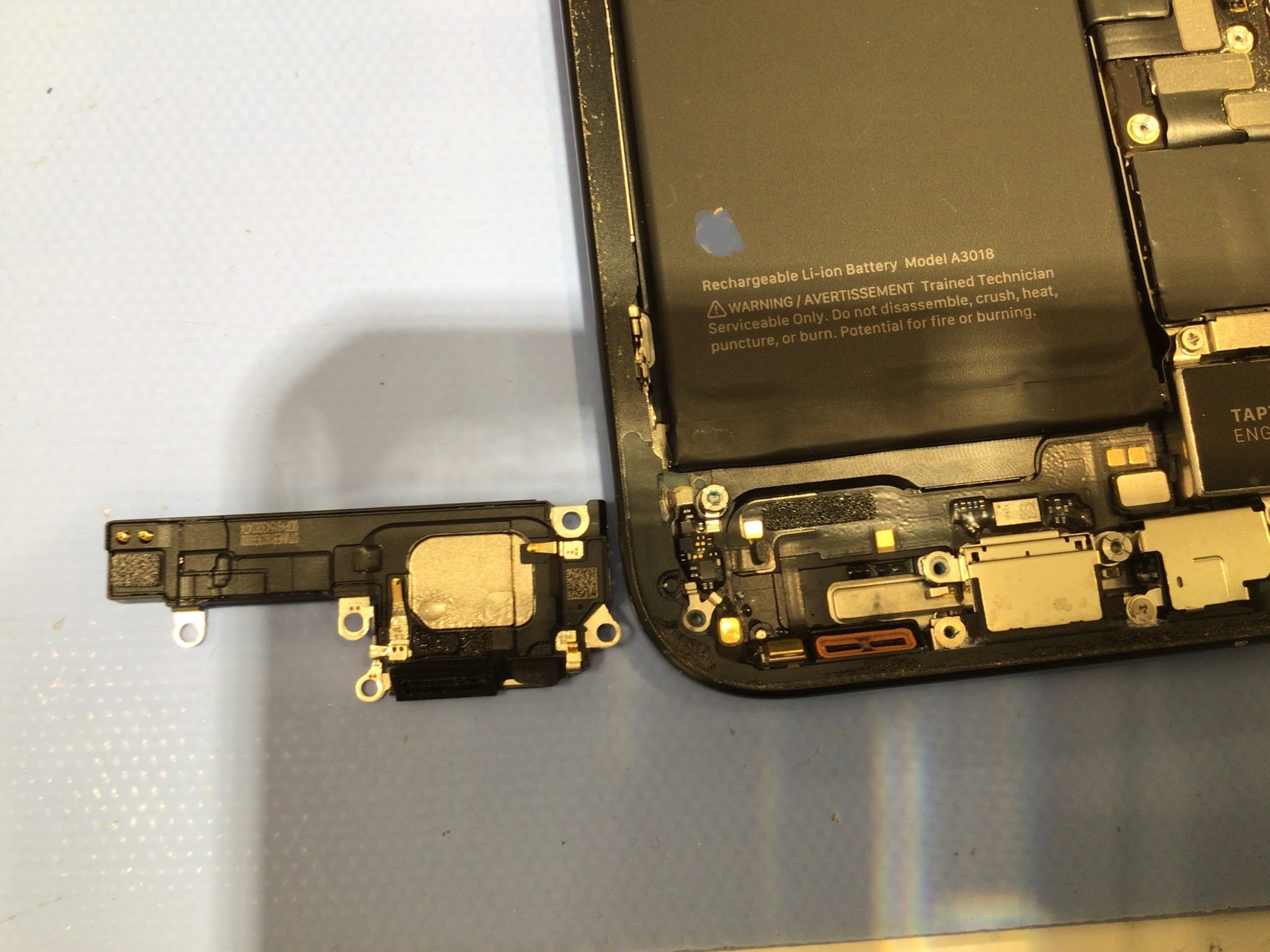 iPhone15の水没修理はスマホ修理工房グランデュオ蒲田店にお任せ下さい！